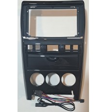 Переходная рамка Lada Priora Geely Cross Nissan Xtrail 2007-2014 с бардачком с крышкой 9" (черный глянец)